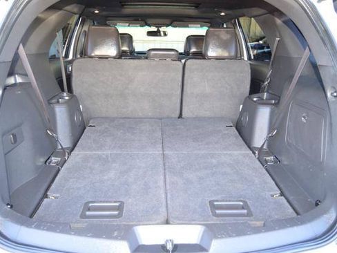 Used 2013 Ford Explorer XLT AWD/4WD image 40