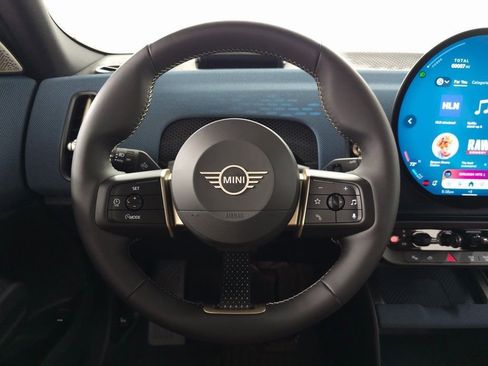 New 2025 MINI Cooper Countryman SE w/ Comfort Package Max image 16