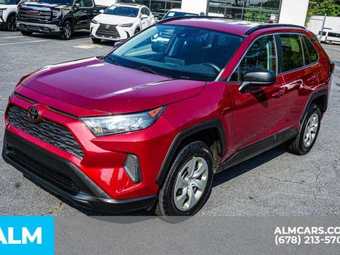 Used 2021 Toyota RAV4 LE FWD image 16