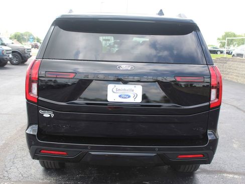 New 2026 Ford Expedition Max Platinum w/ Stealth Appearance Package AWD/4WD image 5