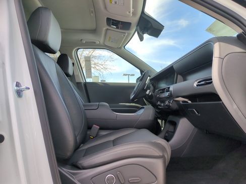 New 2026 Hyundai Palisade Limited FWD image 9