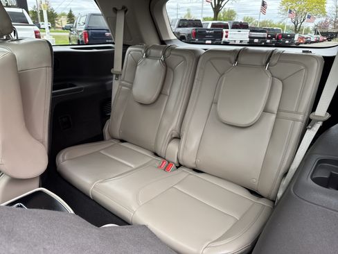 Used 2020 Lincoln Aviator Reserve w/ Equipment Group 202A AWD/4WD image 34