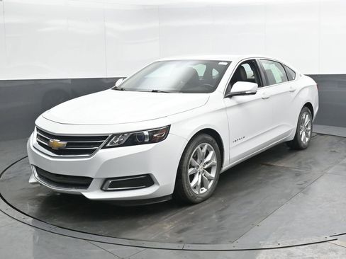 Used 2016 Chevrolet Impala LT image 7