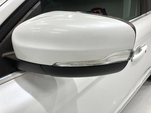 Used 2017 Volvo XC60 T6 Inscription w/ Protection Package AWD/4WD image 11