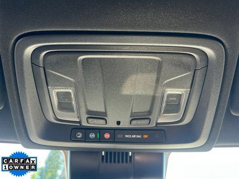 Used 2025 GMC Sierra 1500 AT4 AWD/4WD image 32