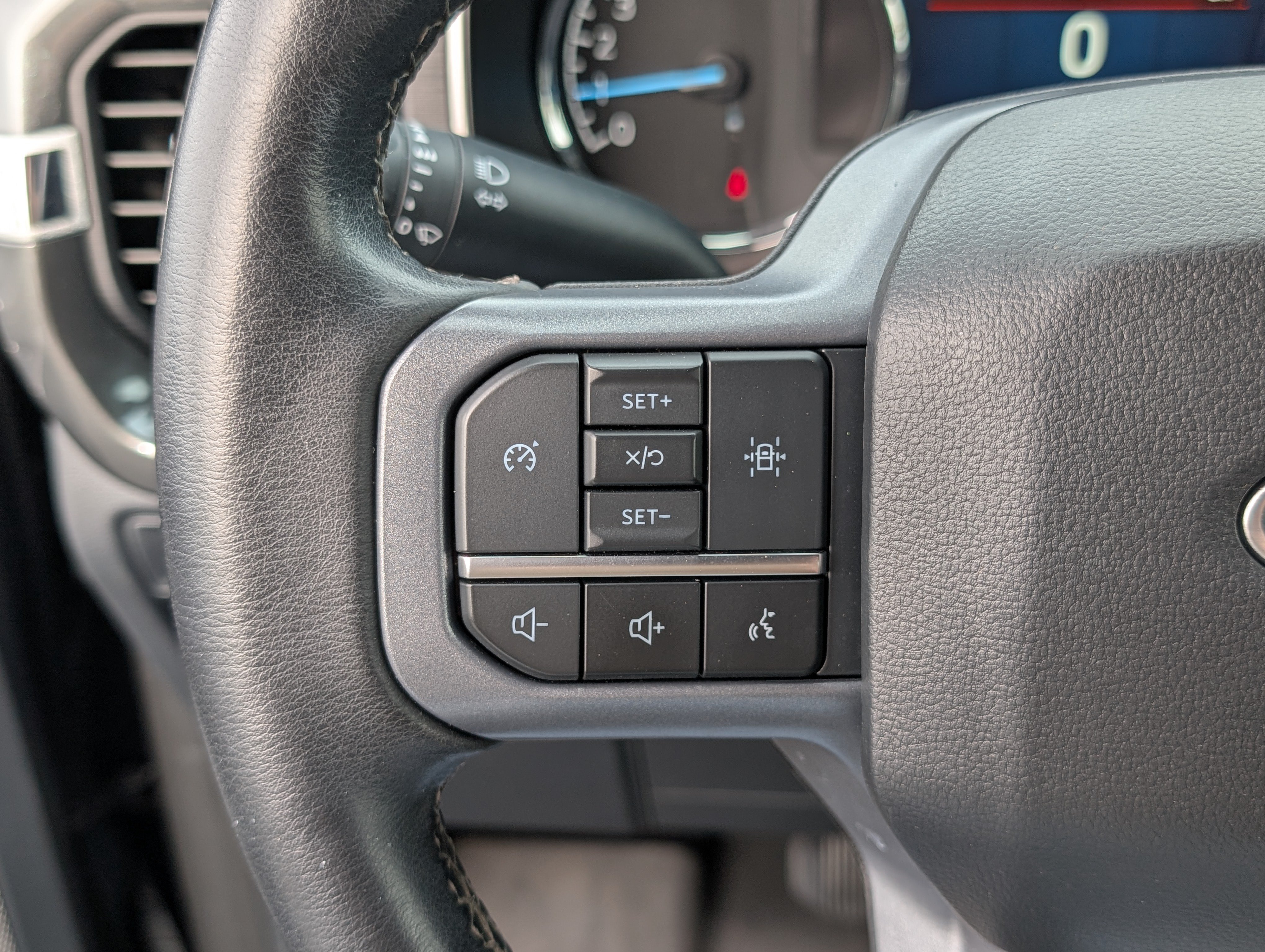Certified 2023 Ford F150 4x4 SuperCrew Hybrid image 29