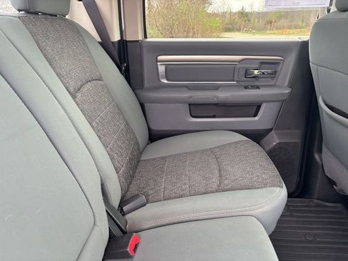 Used 2018 RAM 2500 Big Horn AWD/4WD image 40
