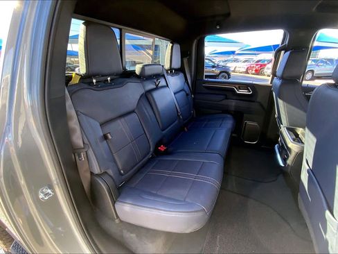 Used 2025 Chevrolet Silverado 2500 High Country w/ Technology Package image 20