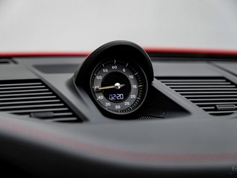 Used 2022 Porsche 911 GT3 image 61