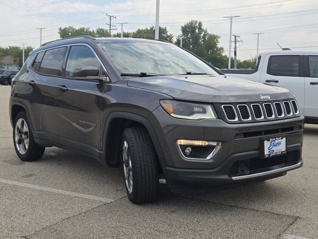 Used 2018 Jeep Compass Limited w/ Navigation Group FWD image 3