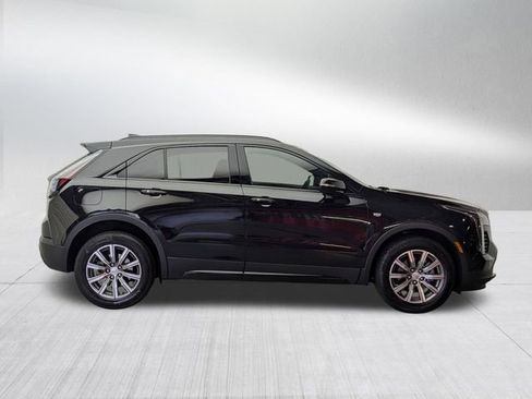 Used 2023 Cadillac XT4 Sport w/ Cold Weather Package AWD/4WD image 4