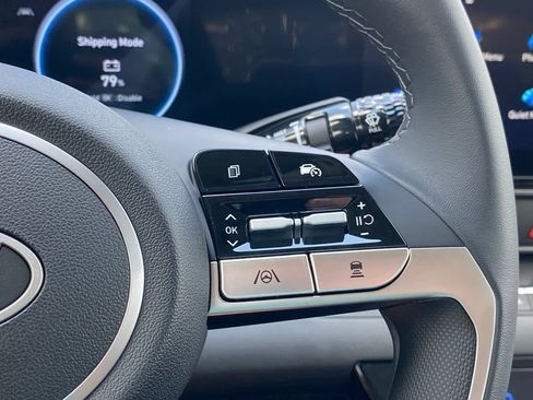 New 2026 Hyundai Elantra Limited FWD image 20