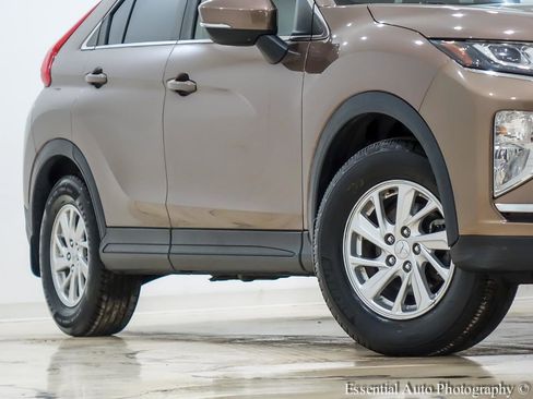 Used 2019 Mitsubishi Eclipse Cross ES image 4