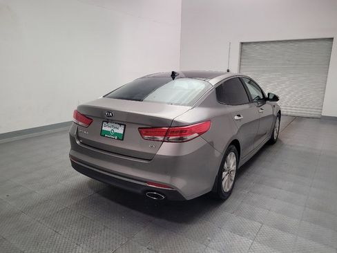 Used 2016 Kia Optima EX w/ Premium Package FWD image 9