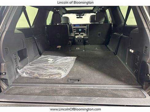New 2025 Lincoln Navigator L Reserve w/ Jet Appearance Package image 67