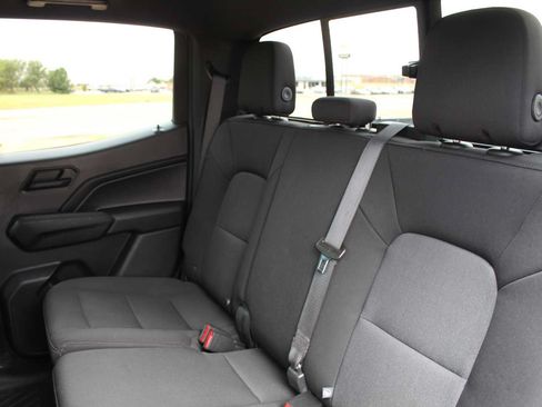 Used 2023 Chevrolet Colorado Trail Boss w/ Technology Package AWD/4WD image 25