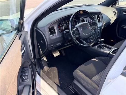 Used 2023 Dodge Charger SXT RWD image 9