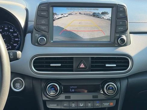 Used 2021 Hyundai Kona Ultimate FWD image 10