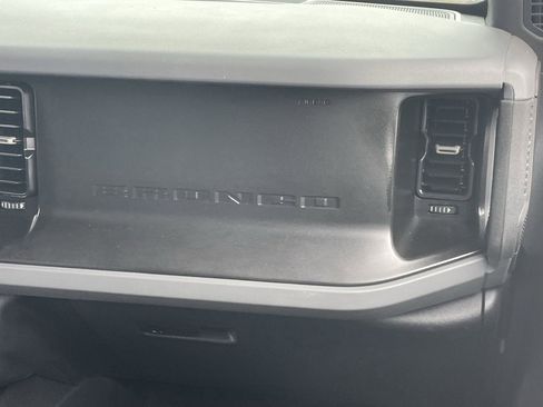 Used 2022 Ford Bronco 2-Door AWD/4WD image 16