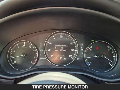 Certified 2024 MAZDA CX-30 AWD 2.5 S w/ Preferred Package image 22