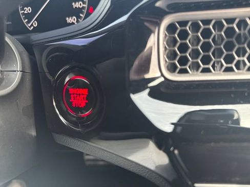 Certified 2025 Honda Civic Sport image 31