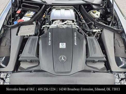 Used 2018 Mercedes-Benz AMG GT Roadster image 20