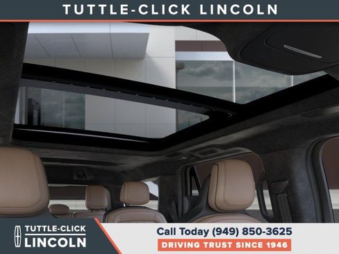 New 2025 Lincoln Navigator Black Label image 22