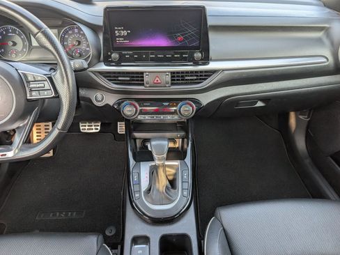 Used 2024 Kia Forte GT-Line w/ GT-Line Premium Package FWD image 7