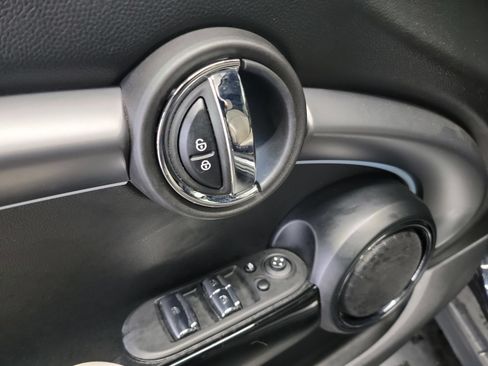 Used 2024 MINI Cooper S FWD image 14