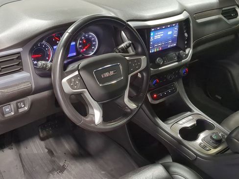 Used 2022 GMC Acadia SLT w/ LPO, Floor Liner Package FWD image 12
