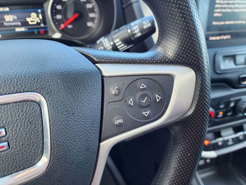 Used 2023 GMC Terrain SLE w/ Driver Convenience Package image 36