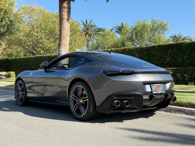 Used 2024 Ferrari Roma RWD image 5