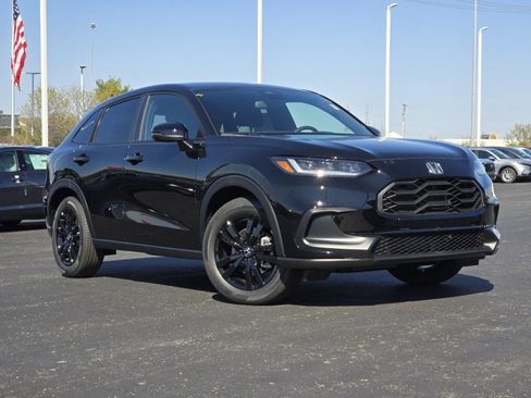 New 2026 Honda HR-V Sport image 2