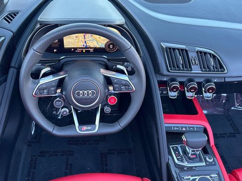 Certified 2021 Audi R8 V10 performance image 15