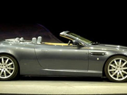 Used 2006 Aston Martin DB9 Volante RWD image 1