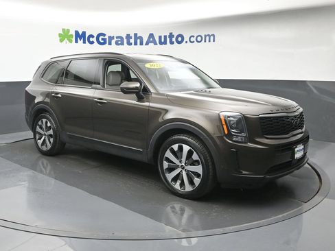 Used 2022 Kia Telluride S AWD/4WD image 2
