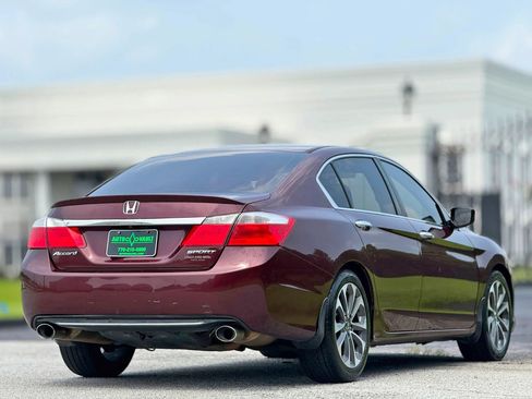 Used 2015 Honda Accord Sport image 11