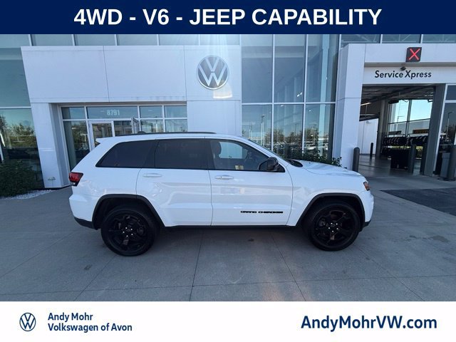 Used 2018 Jeep Grand Cherokee Laredo AWD/4WD image 5