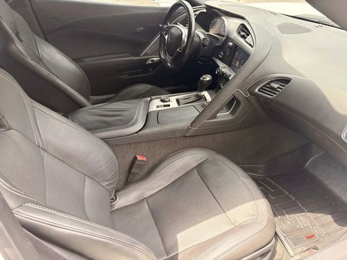 Used 2016 Chevrolet Corvette Stingray Coupe RWD image 6