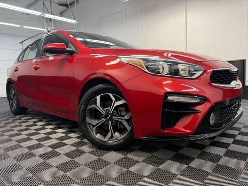 Used 2020 Kia Forte LXS FWD image 1