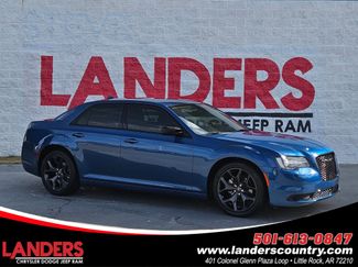 Certified 2023 Chrysler 300 Touring w/ Safetytec Plus Group video 1