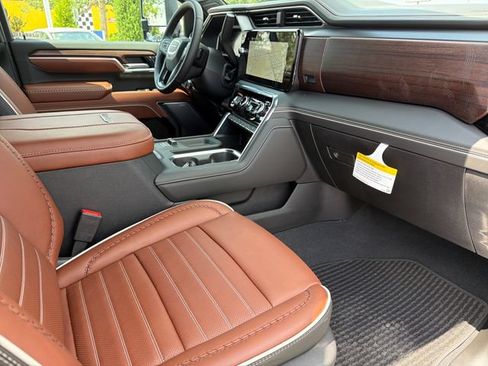 New 2026 GMC Sierra 2500 Denali Ultimate AWD/4WD image 22
