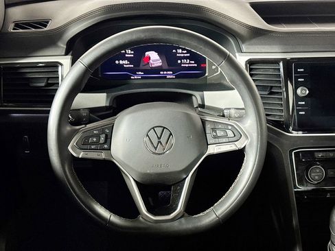 Used 2022 Volkswagen Atlas Cross Sport SEL image 13