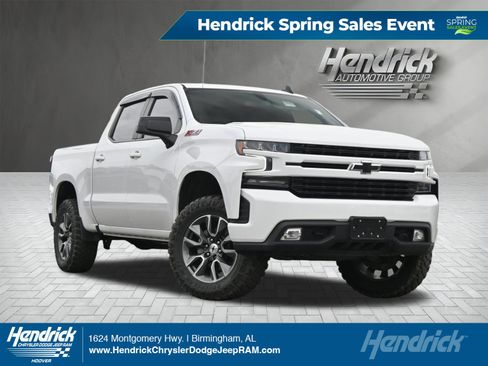 Used 2021 Chevrolet Silverado 1500 RST image 1
