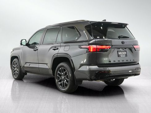 Used 2026 Toyota Sequoia Platinum AWD/4WD image 3