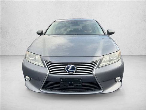 Used 2013 Lexus ES 300h Hybrid image 2