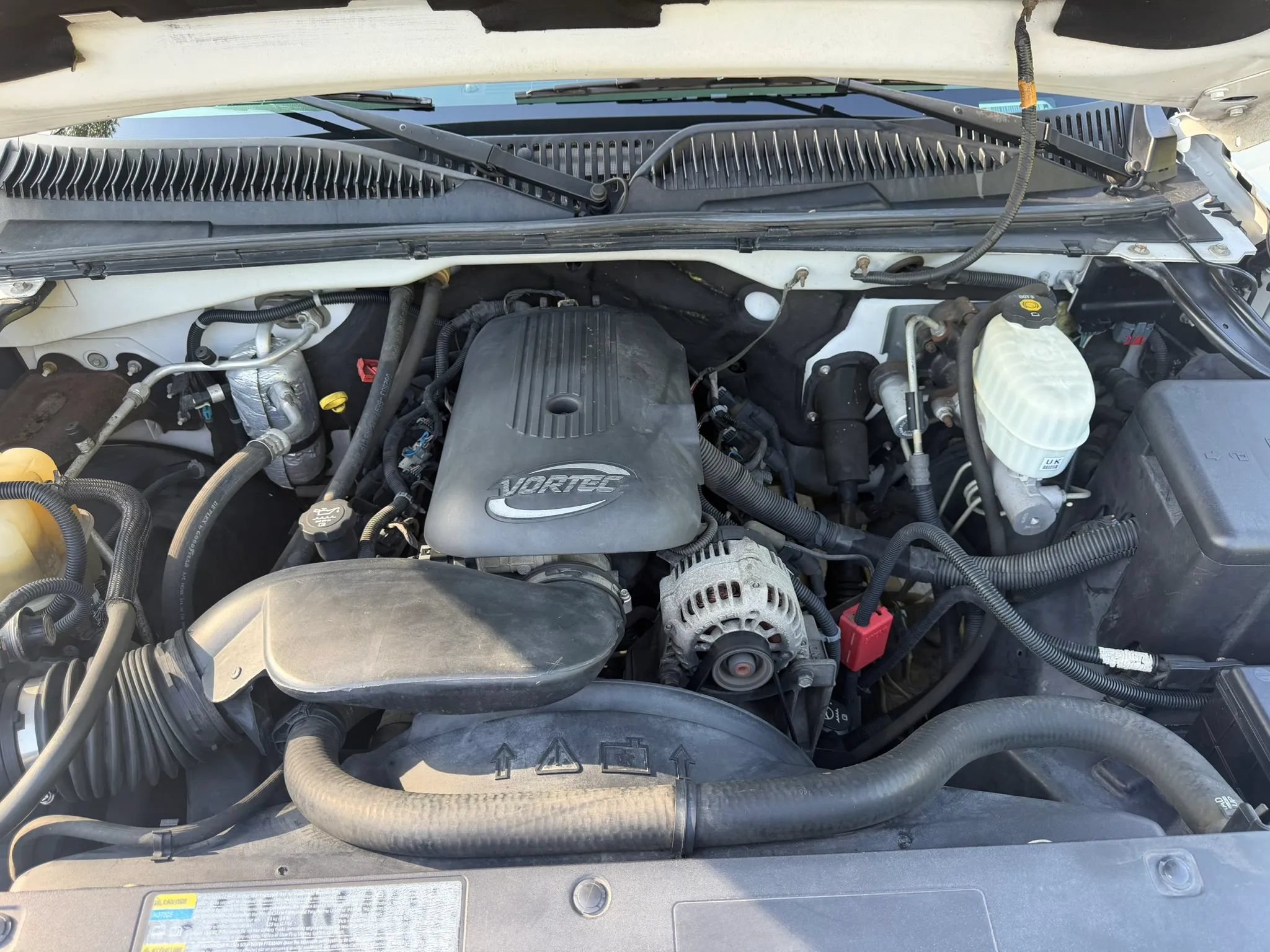 Used 2004 Chevrolet Silverado 2500 LS RWD image 24