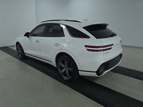 Used 2025 Genesis GV70 2.5T w/ Sport Prestige Package AWD/4WD image 3