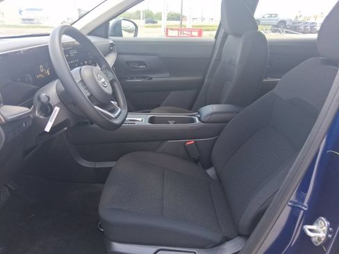 New 2026 Nissan Kicks S FWD image 23