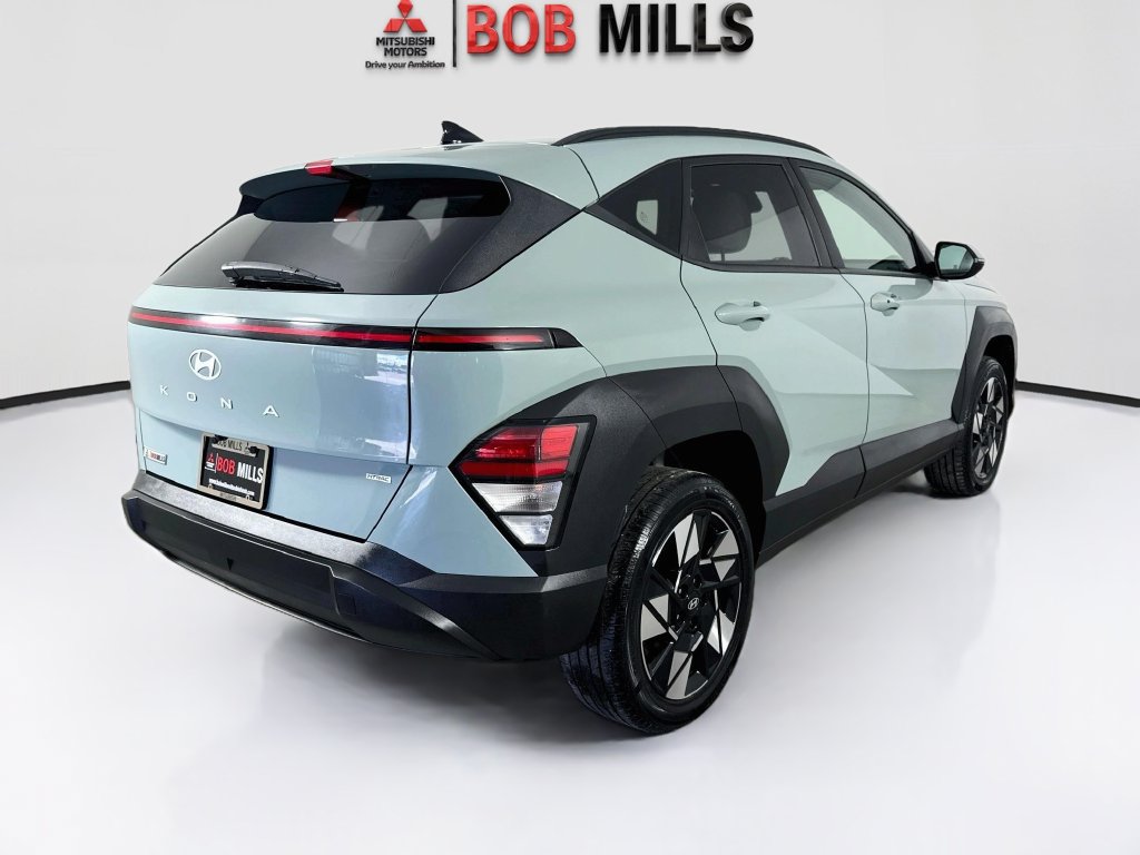 Used 2024 Hyundai Kona SEL AWD/4WD image 7